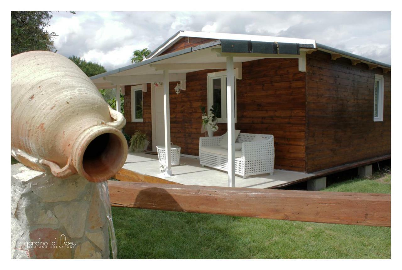 Il Giardino Di Rosy Villa Su Forti Luaran gambar